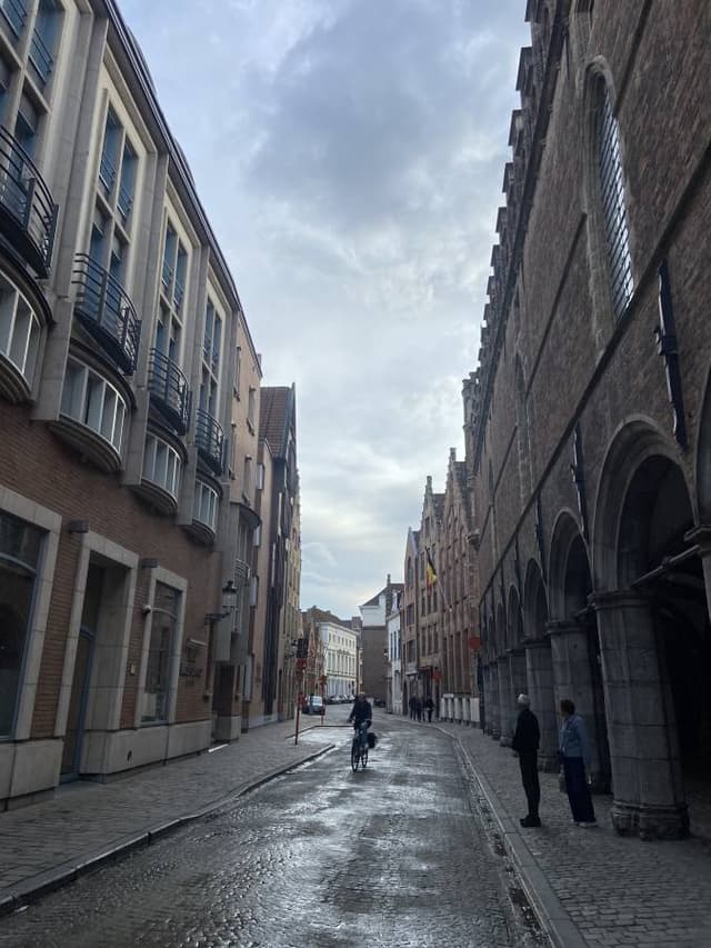 Photo 1 by Ashutosh T. about renting a Volkswagen T-Cross at Amsterdam Airport (10/6/24)
