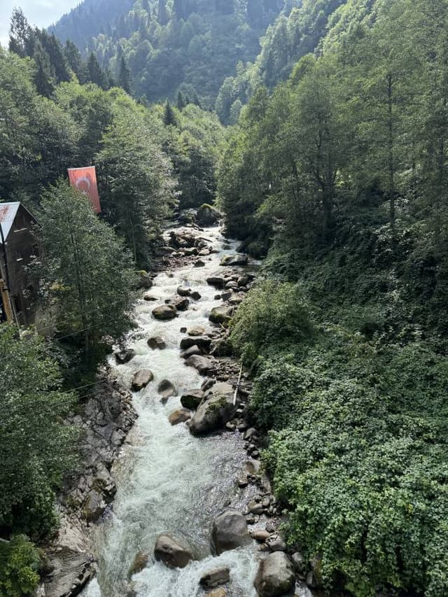 Photo 4 by Mohammed B. about renting a Opel Crossland in Trabzon (9/17/24)