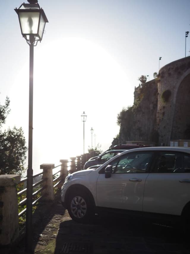 Zdjęcie 4 wykonane przez Katarzyna G. dotyczące wynajmu Fiat 500X w na Lotnisku Catania Fontanarossa dnia (4.12.24)