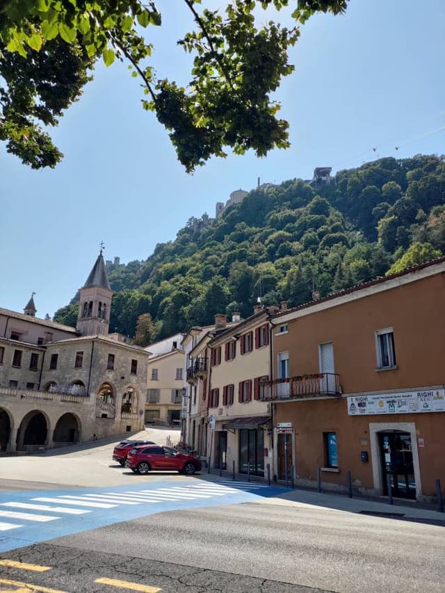 Zdjęcie 1 wykonane przez Pawel M. dotyczące wynajmu Peugeot 208 w w Brindisi dnia (1.09.24)