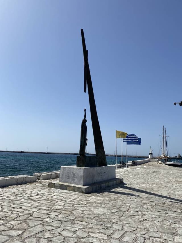 Photo 1 par Michel L. sur la location d'un Citroen C1 à l’aéroport de Samos (28/07/23)