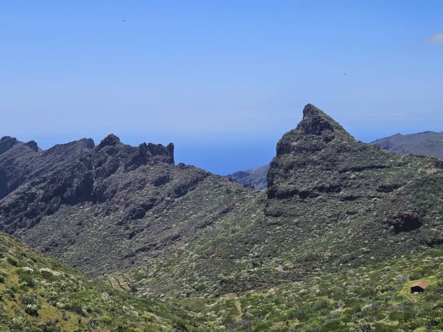 Florian M. 2. számú fényképe a(z) Hyundai i10 autó bérléséről itt: Tenerife South repülőtéren (25. 05. 06.)
