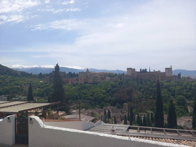 Photo 2 by peter S. about hiring a Seat Leon in Spain (07.05.25)