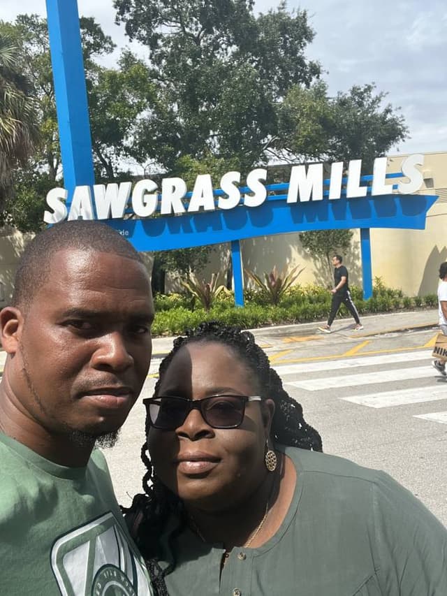 Photo 2 by Evans B. (10/13/23)