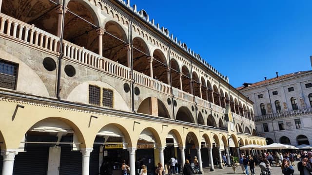 Photo 1 by Serghei N. (10/27/25)