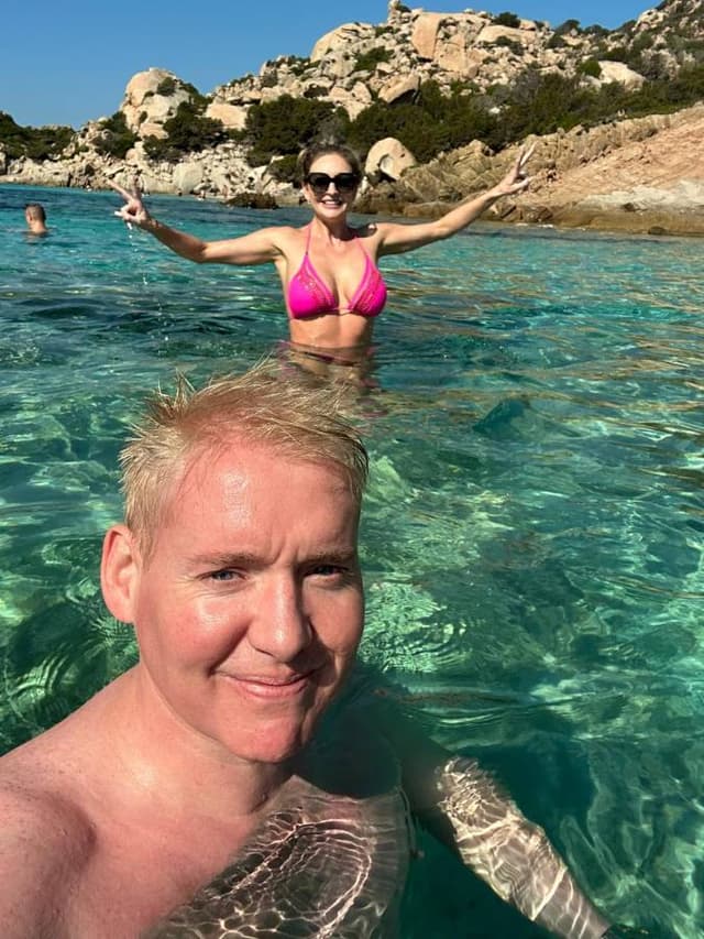 Photo 3 by Howard W. about renting a Peugeot 3008 in Alghero (10/17/23)