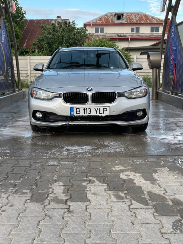 Фото 2 от Yevhenii Y. об аренде BMW 3 Series в аэропорту Бухареста (10.05.24)