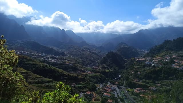 Foto 4 de CLARA S. sobre o aluguer de um Volkswagen Polo em Madeira (23/09/24)