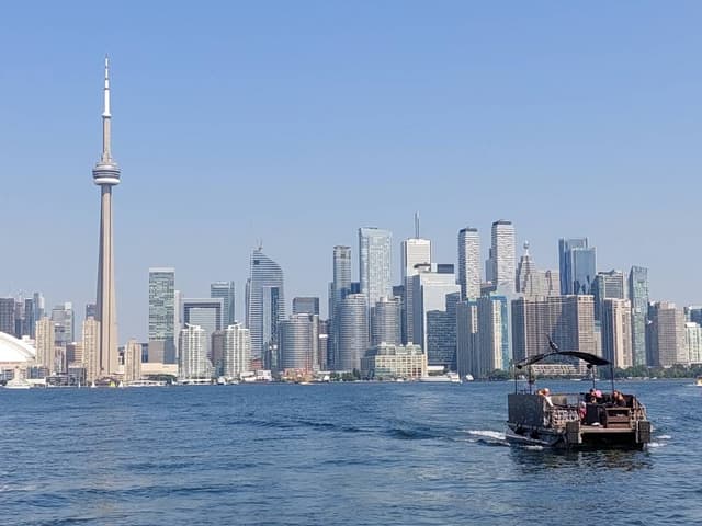 Photo 1 by Israel R. about renting a Toyota RAV4 in Toronto (8/26/23)
