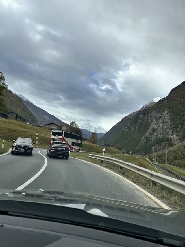 JUNG DAE I.의 사진 1 (24. 11. 4.)