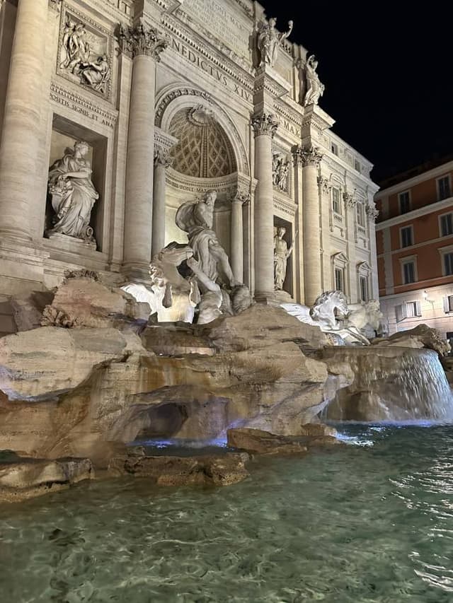 Photo 2 par Amadou G. sur la location d'un Audi A1 à Rome (02/02/24)