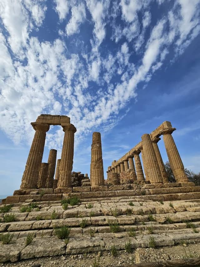 Foto 2 van Rafael P. over het huren van een Opel Mokka op Palermo luchthaven (4-11-23)