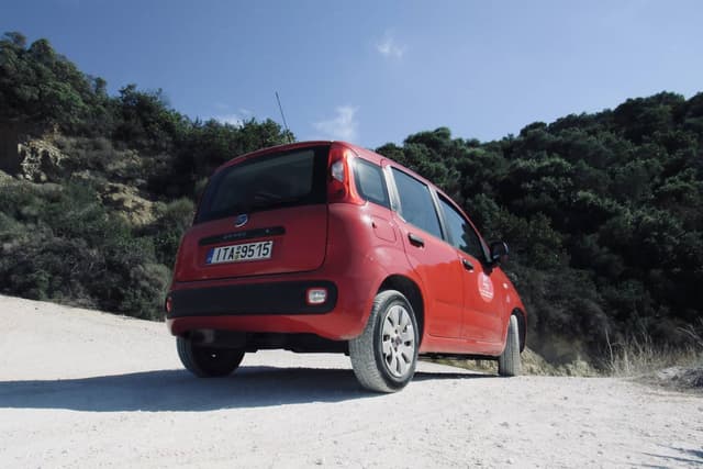 Photo 3 by Peter B. about hiring a Seat Mii at Zakynthos Airport (02.11.24)