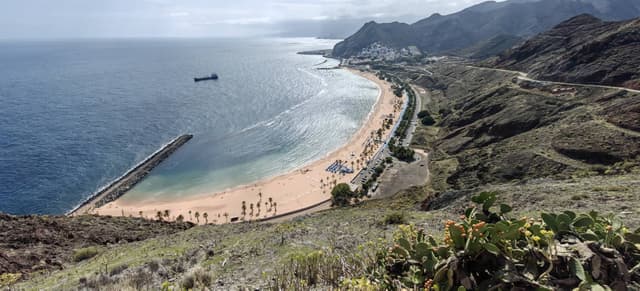 Foto 2 van JOHN S. over het huren van een Seat Arona in Tenerife (7-10-22)
