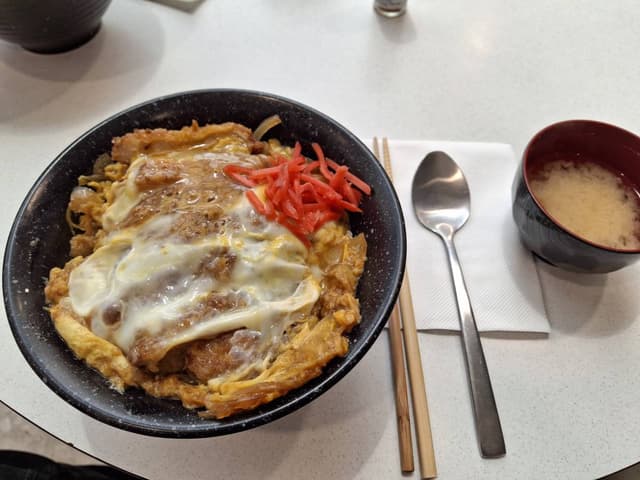 HYUN SEUNG K.의 사진 2 (24. 11. 6.)