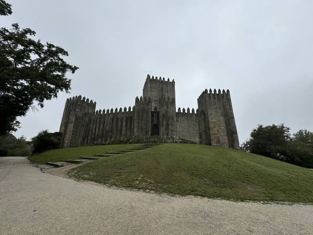 Foto 4 de THIAGO V. sobre o aluguer de um Peugeot 308 STW em Portugal (09/10/24)