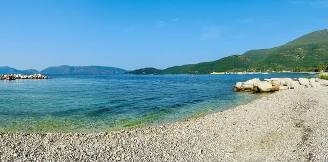 Photo 3 by Anna W. about hiring a Peugeot 2008 at Kefalonia Airport (03/08/26)