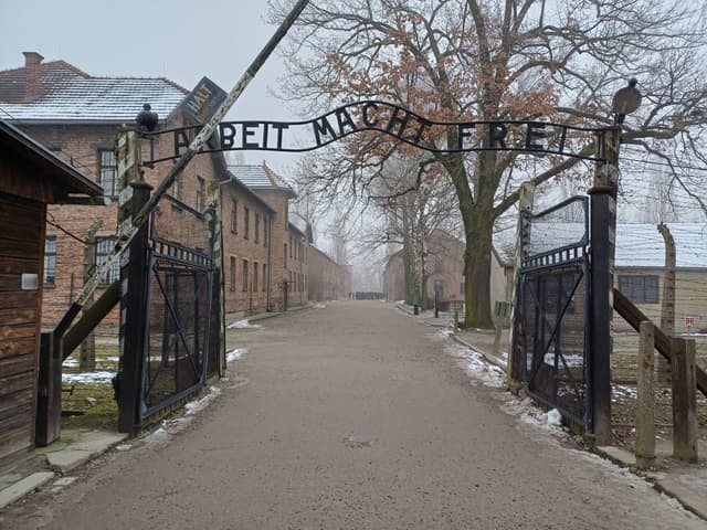 Photo 2 by John O. (12/7/25)