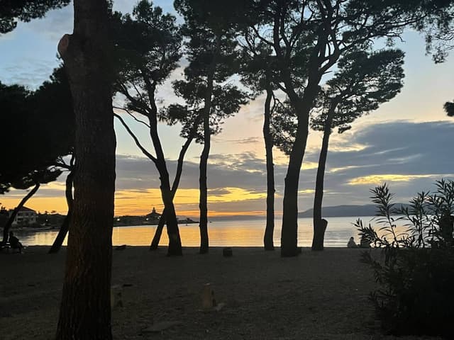 Photo 2 by Peter H. about hiring a Volkswagen Up at Split Airport (08/10/22)