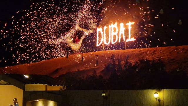 Foto 2 av Joel W. om att hyra en JAC Refine S3 i Dubai (25-06-27)