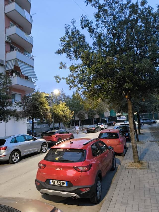 Фото 2 от Andrii H. об аренде Kia Stonic в Тиране (23.09.26)