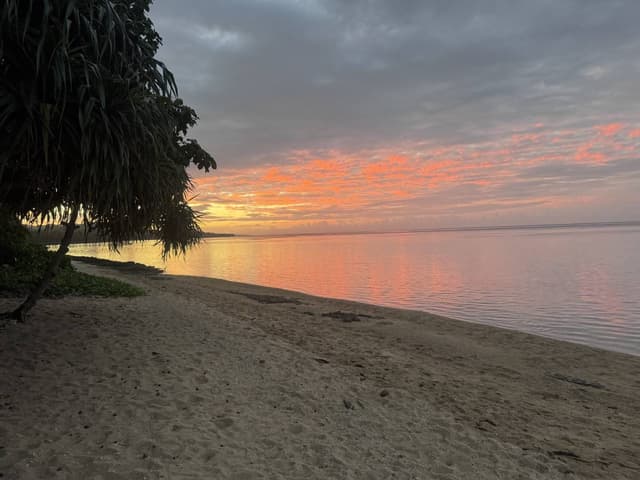 Photo 1 by Epeli L. about hiring a Nissan X-Trail (5+2) in Nadi (07/06/26)