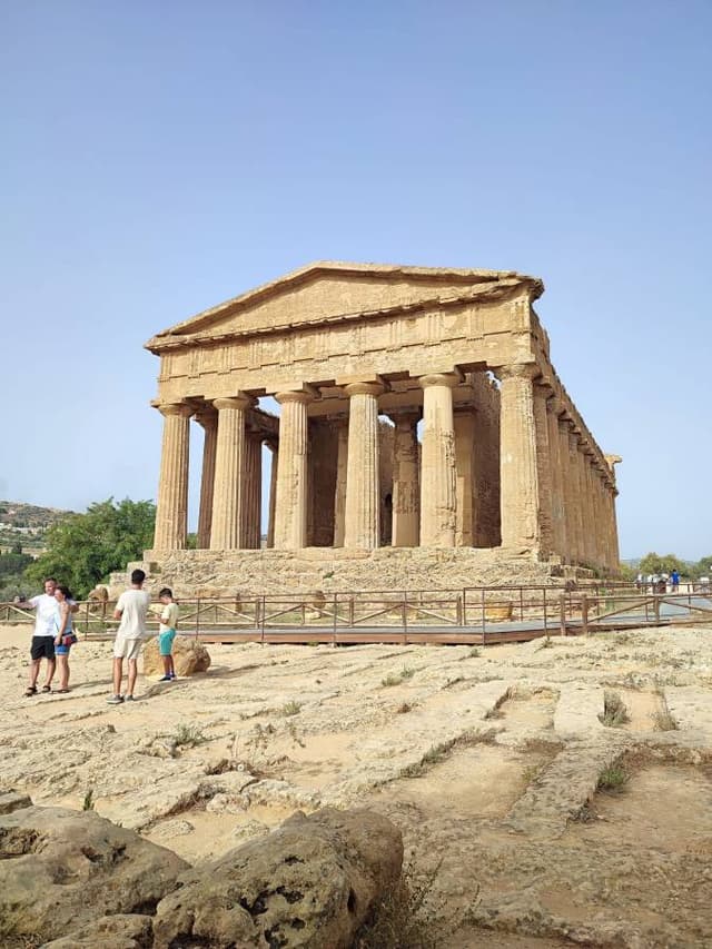 Photo 2 by Jan B. about renting a Ford Fiesta on Sicily (7/31/25)