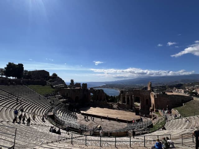 Photo 4 by ZHEHAO C. about hiring a Fiat 500X in Palermo (07/10/24)