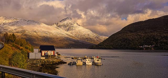 Photo 1 by Antony H. about hiring a Volkswagen ID.4 at Tromso Airport (04.10.24)