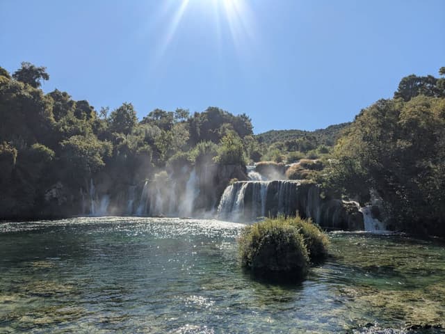 Photo 3 by Paul Andrew M. about hiring a Opel Corsa in Split (29/09/26)