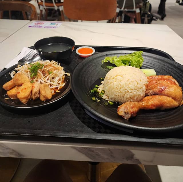 Photo by Pramila P. (11/3/25)