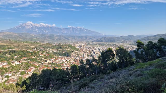Foto 3 van Hendrik V. over het huren van een Dacia Logan in Albanië (5-10-24)