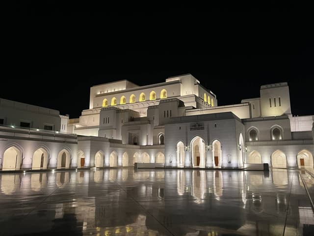 Photo 2 by Meredith P. about renting a Nissan Sunny in Muscat (2/19/23)