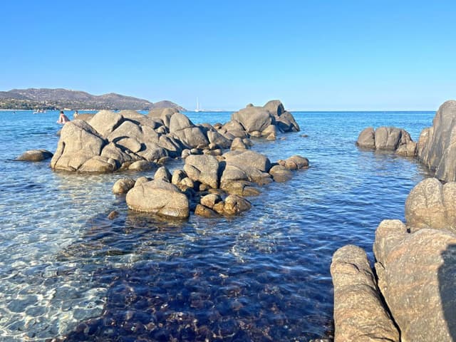 Photo 5 by Paulo C. about renting a Renault Captur on Sardinia (7/21/24)
