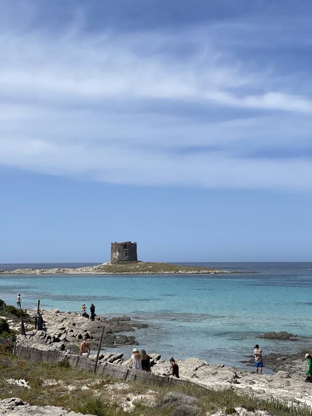 Photo 5 by Kin wai L. about hiring a Toyota Aygo in Olbia (22/05/24)