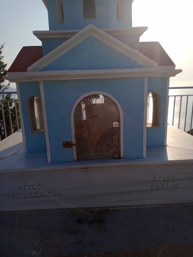 Foto 7 di Anna D. (08/08/25)