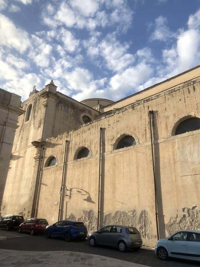 Foto 1 od Milos V. (2. 11. 25)