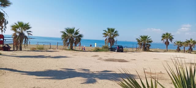 Photo 5 by Tunde M. about renting a Nissan Note at Larnaca Airport (9/11/25)