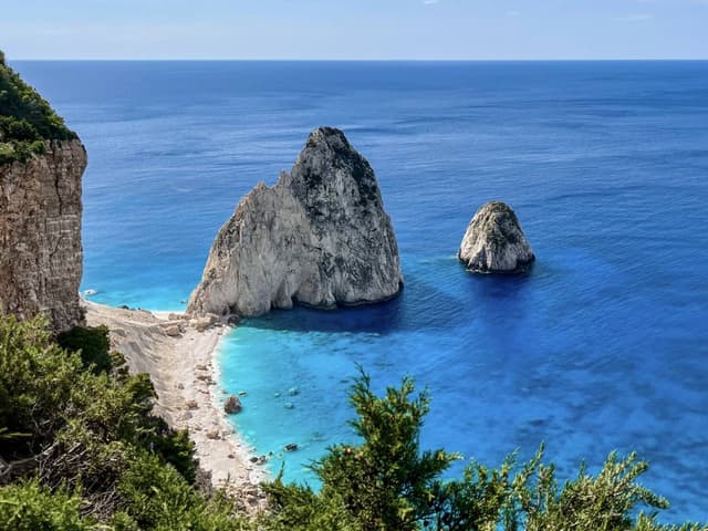 Photo 1 by Paul B. about hiring a Peugeot 108 in Greece (09.05.25)