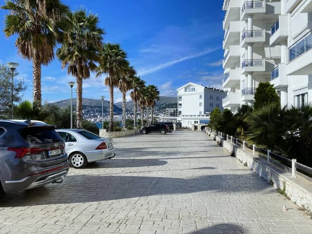 Foto 1 od Josef K. o pronájmu Volkswagen Golf na letišti Tirana (3/28/25)