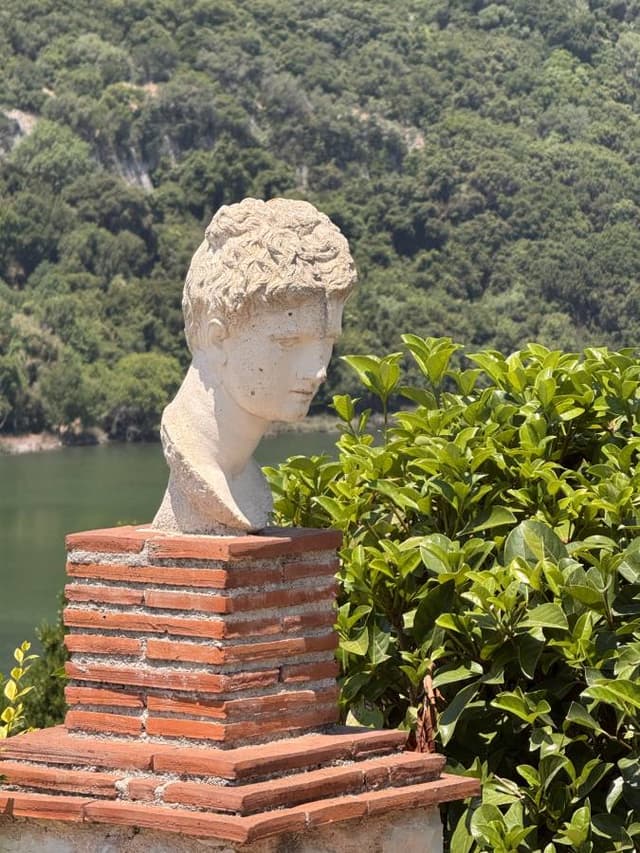 Photo 1 by Roberto G. about renting a Fiat 500 in Albania (6/25/25)
