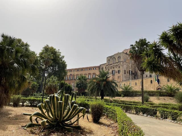 Photo 1 by Noel S. about renting a Fiat Panda in Palermo (9/24/23)