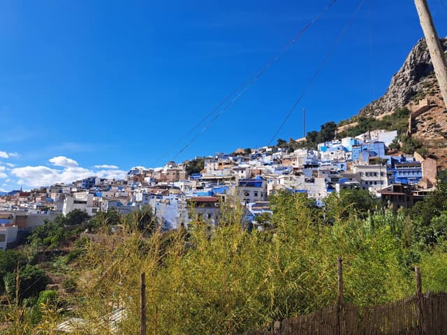 Photo 5 by Ann H. about renting a Renault Logan in Tangier (10/13/24)