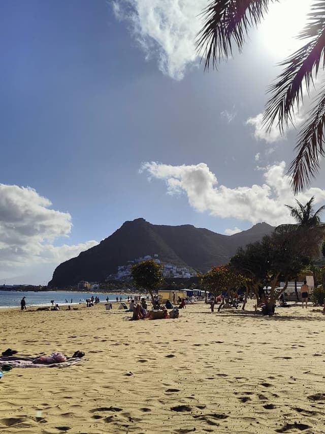 Foto 3 von Jan V. über die Anmietung eines Citroen C3 auf Teneriffe (31.3.24)