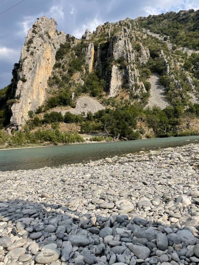 Photo 3 by Eduart M. about hiring a Fiat Panda in Tirana (01.08.24)