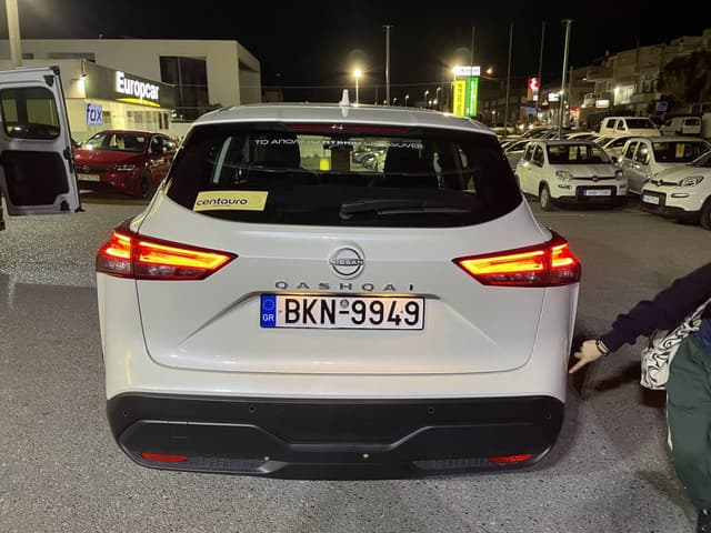 Photo 3 by Harvinder B. about renting a Peugeot 2008 in Heraklion (4/13/24)