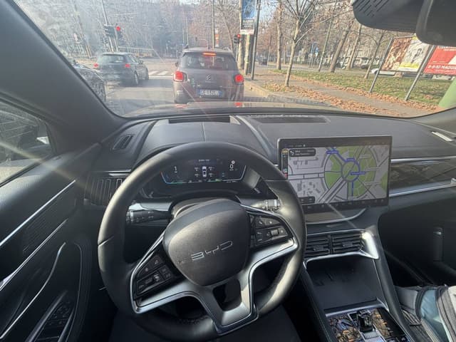 Фото 1 от Rustem I. об аренде Jeep Compass в Италии (06.01.26)