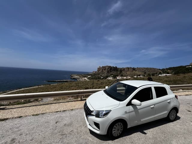 Photo 2 by Wes J. about renting a Renault Twingo in Palermo (5/18/24)
