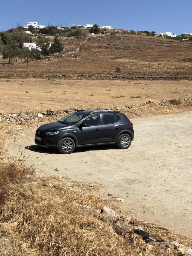 Photo 2 by Klemen K. about hiring a Suzuki Alto at Paros Port (22.07.24)