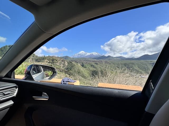 Фото 1 от Sergejs K. об аренде Peugeot 208 в аэропорту Тенерифе Южный (10.01.26)